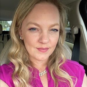 Meet your Posher, Wendy